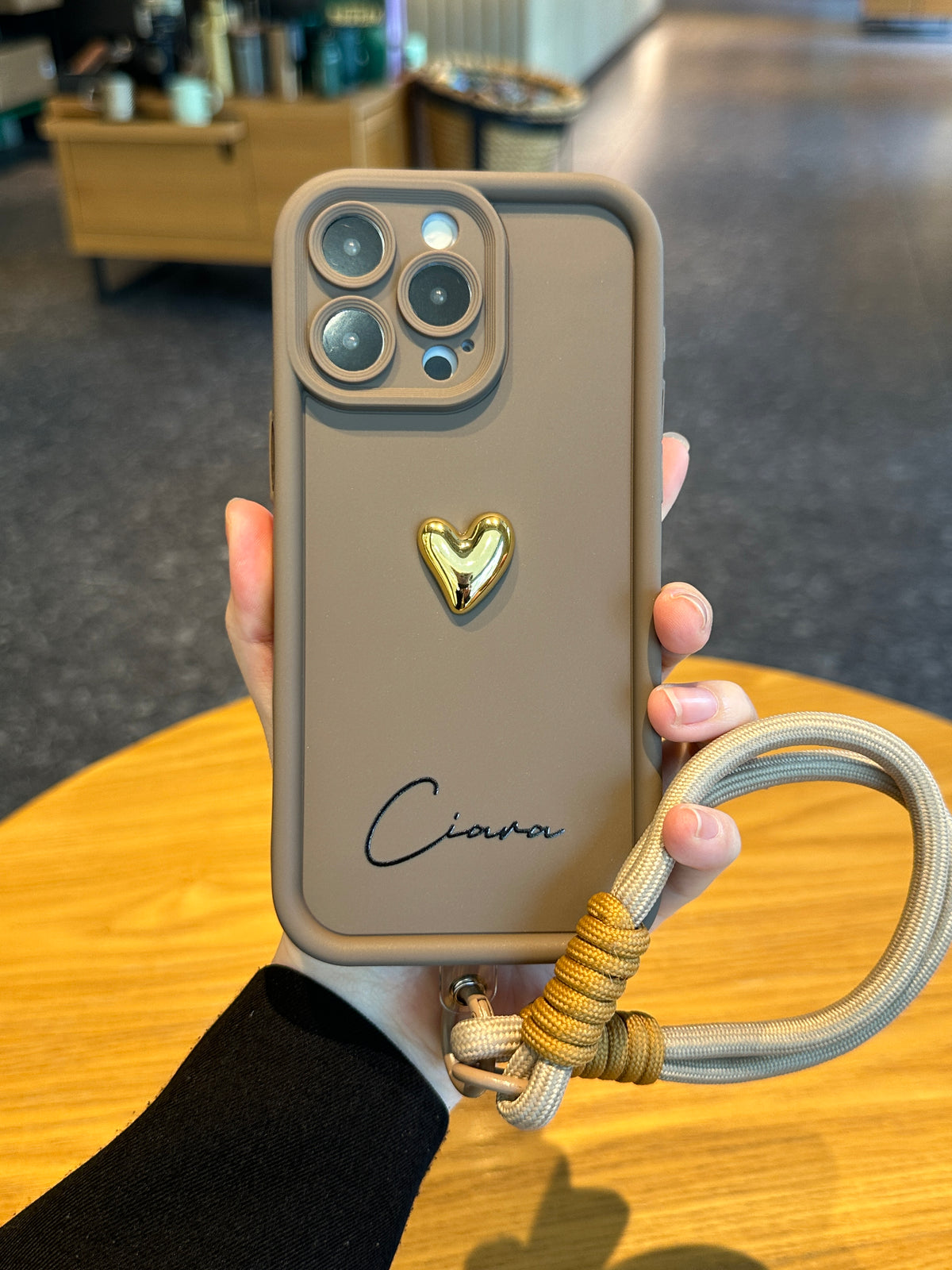 Custom Name Phone Case with 3D Gold Heart and Elegant Signature Design